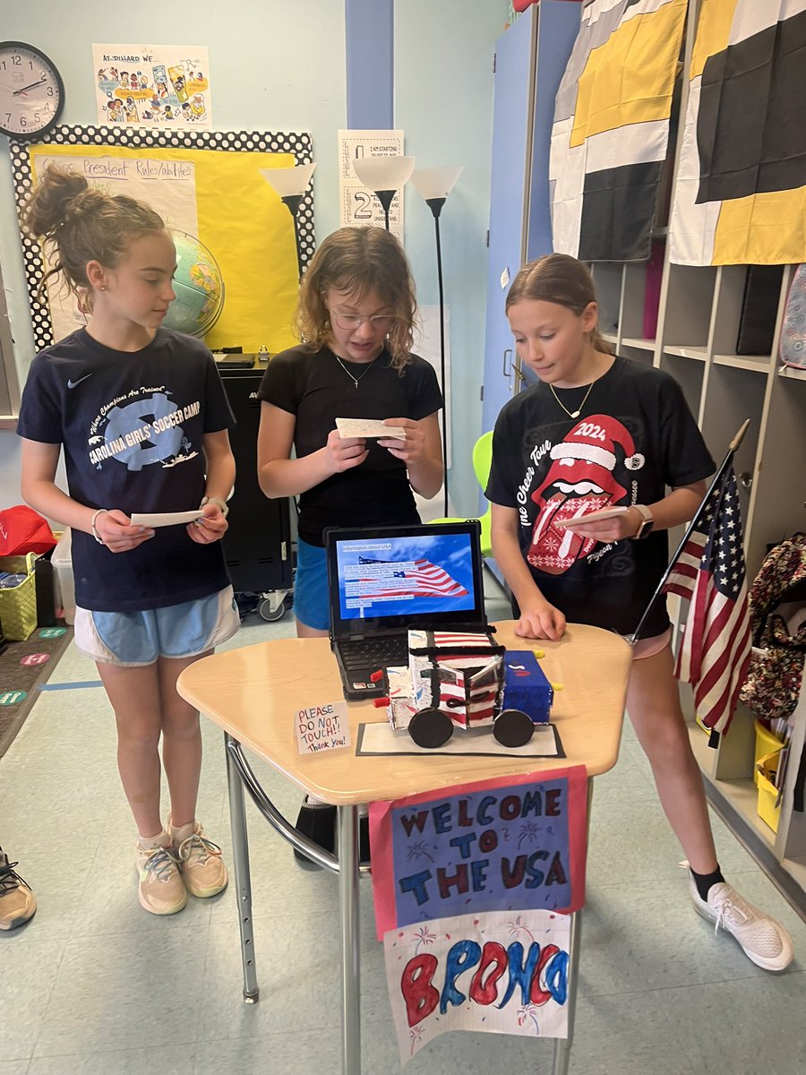 Dillard Drive Magnet Elementary tweet media