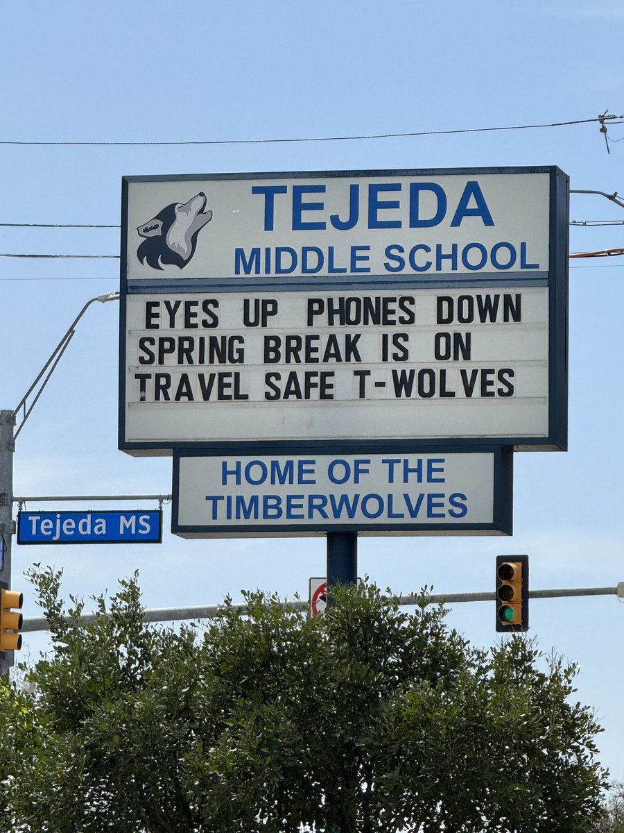 We love support from our cluster schools . Huge thank you to Tejeda MS for supporting our safe driving message !
#eyesontheroad
#EveryoneCounts