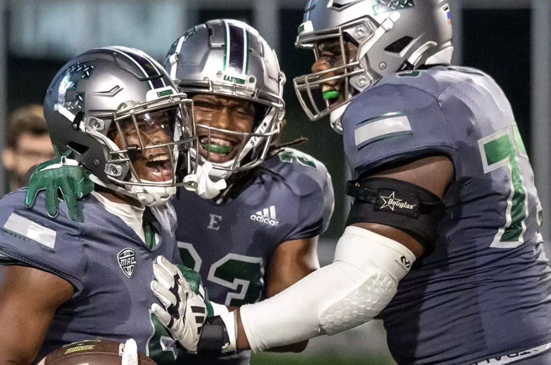 Garrick Dixon (@dixon_garrick) on Twitter photo After a great talk with <a href="/Coach_Creighton/">Chris Creighton</a> I am blessed to receive an offer from Eastern Michigan University After a great talk with <a href="/Coach_Creighton/">Chris Creighton</a> I am blessed to receive an offer from Eastern Michigan University