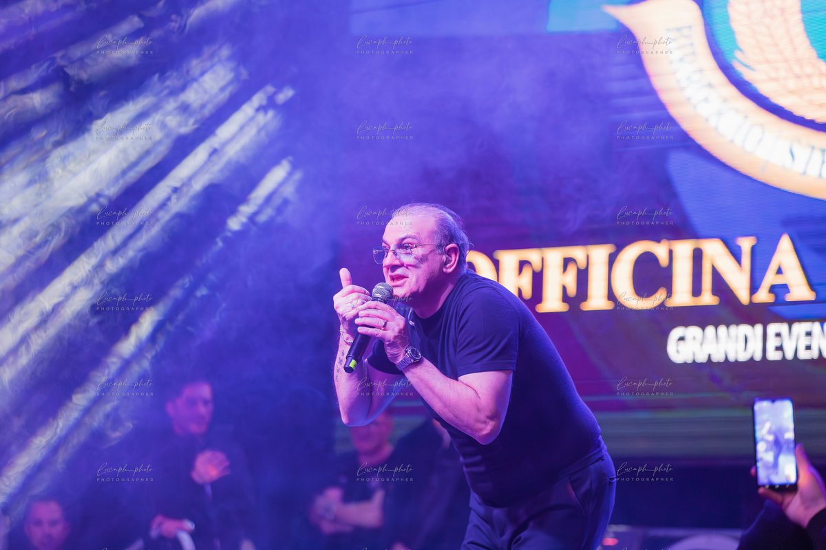 LucaphPhoto's tweet image. Gianni Celeste - Officina della Birra , Bresso - 07 marzo 2025

#gianniceleste #officinadellabirra #napoletano #show #milano #marzo #reportage #photojurnalism #fotografomilano #photographer #livemusicphotography #sottopalco #stagephotography #photographers #onstage #fromthepit