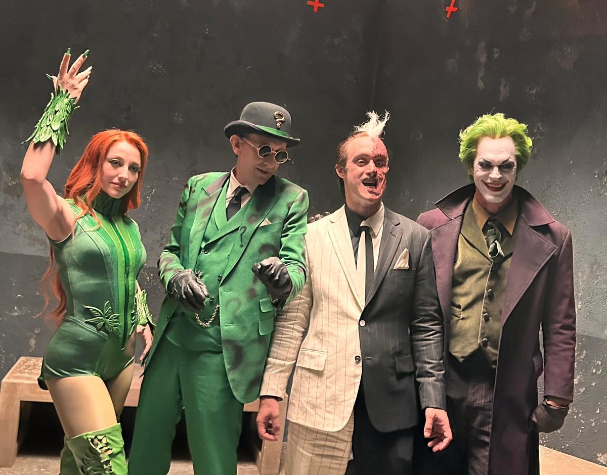 BTS look at the <a href="/StateFarm/">State Farm</a> #batman commercial villains posted by the #Joker himself Josh Harp 🦇🃏