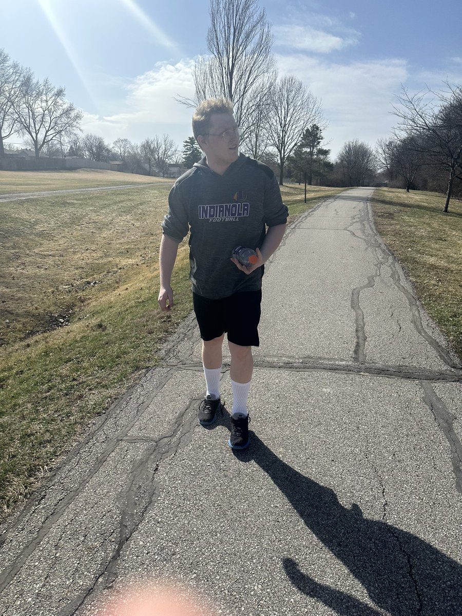 Kevin Barnes tweet media