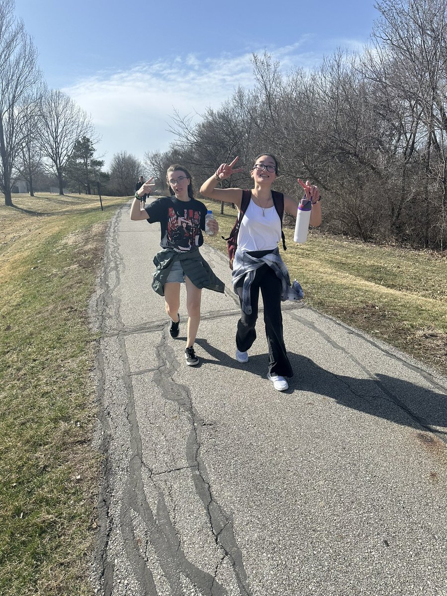 Kevin Barnes tweet media