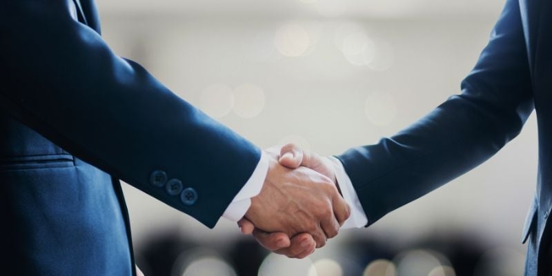 DigitalITNews1's tweet image. The @KeeperSecurity Partner Program offers training, incentives, and resources to boost PAM sales and drive revenue growth. #PartnerProgram #PAM #growth buff.ly/rhQvaiI
