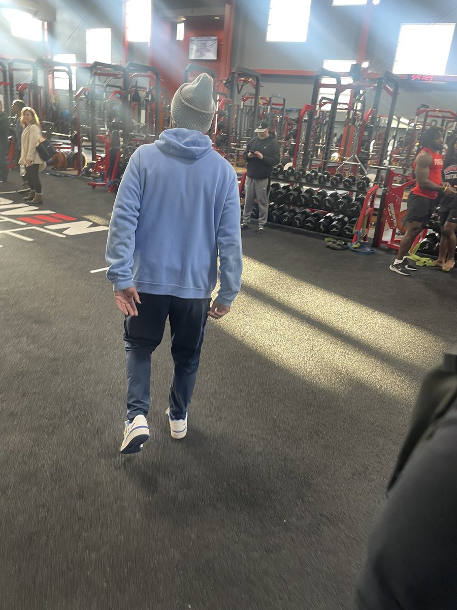 Demetris Williams (@demetri09787038) on Twitter photo Appreciate the visit today <a href="/Coach_Flagg/">Coach Flagg</a> <a href="/Coach_JCIII/">John R. Chamberlin III</a> <a href="/DSUHornets/">Delaware St. Hornets</a> <a href="/clippercountry/">CHS</a> <a href="/DeSeanJackson10/">Desean Jackson</a> @clintonportis Appreciate the visit today <a href="/Coach_Flagg/">Coach Flagg</a> <a href="/Coach_JCIII/">John R. Chamberlin III</a> <a href="/DSUHornets/">Delaware St. Hornets</a> <a href="/clippercountry/">CHS</a> <a href="/DeSeanJackson10/">Desean Jackson</a> @clintonportis