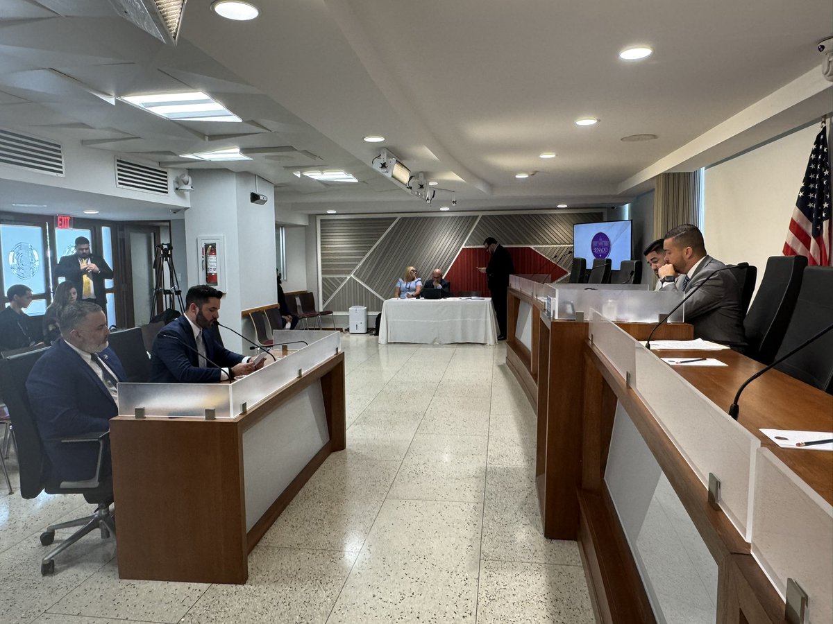 PRITS (@pritsgov) on Twitter photo ⚖️ El director de PRITS, Antonio Ramos, participó en la vista pública sobre el PdelS 68, impulsado por el senador Wilmer Reyes, que busca crear la figura de inteligencia artificial en el Gobierno para su implementación.
<a href="/lafortalezadepr/">La Fortaleza</a>
<a href="/Jenniffer/">Jenniffer González</a>
<a href="/trschatz51/">Thomas Rivera Schatz</a> ⚖️ El director de PRITS, Antonio Ramos, participó en la vista pública sobre el PdelS 68, impulsado por el senador Wilmer Reyes, que busca crear la figura de inteligencia artificial en el Gobierno para su implementación.
<a href="/lafortalezadepr/">La Fortaleza</a>
<a href="/Jenniffer/">Jenniffer González</a>
<a href="/trschatz51/">Thomas Rivera Schatz</a>