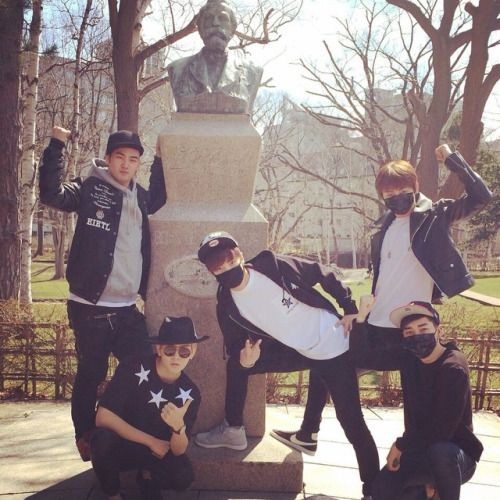 happy 13 debut anniversary, my precious nyoongs. my home, 🐢🐶🐯🦊🐰❤️. 

let's meet again in spring....... 

#뉴이스트_데뷔13주년_축하해
#NUEST_13TH_ANNIVERSARY
