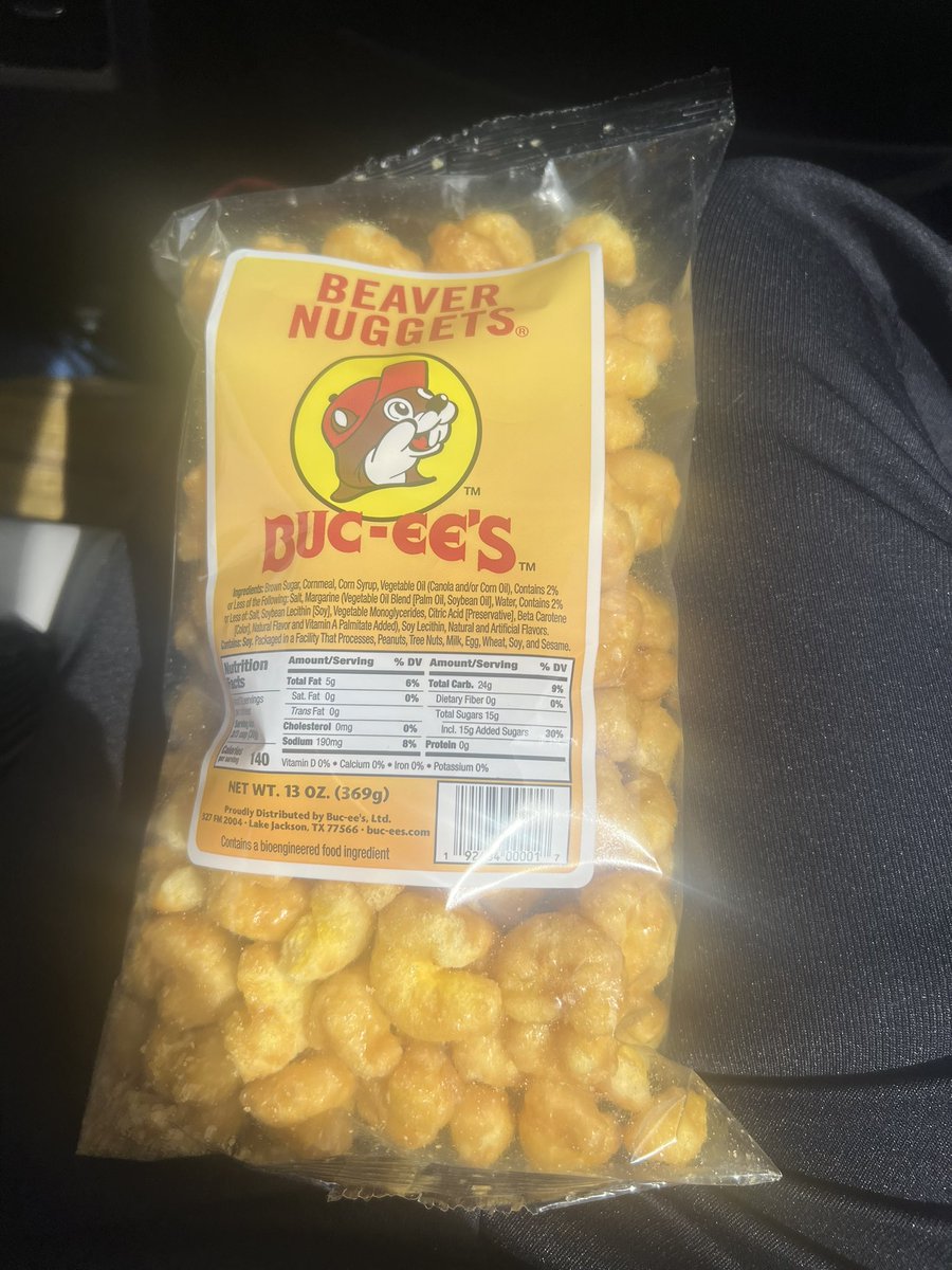 My trip to Buc-ee’s in Knoxville, TN and my acquisition of the coveted Beaver Nuggets.

#KO4TJP #WSGW381 #AmateurRadio #HamRadio #GMRS #Bucees #BeaverNuggets #RoadTrip #Tennessee