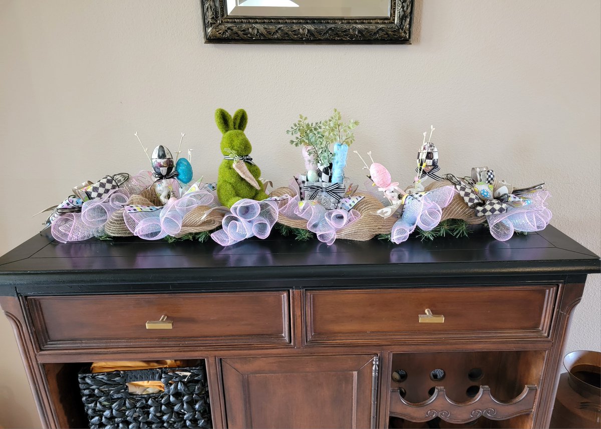 wreathbyvera's tweet photo. Easter Garland, Courtly Easter Centerpiece, Easter Bunny Court by WreathByVera https://t.co/zzS8Eud0tS via @Etsy 
#Easterbunny #eastereggs #mackenziechildsribbon #farmhouse #homedecor #Garland https://t.co/nzGs4ze9RX