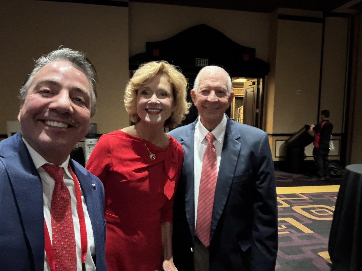 Ron DiGiaimo (@digiaimoron) on Twitter photo Congratulations Dr Joanne Dragun for getting <a href="/ACRORadOnc/">ACRO - American College of Radiation Oncology</a> Gold Medal Award 2025 Congratulations Dr Joanne Dragun for getting <a href="/ACRORadOnc/">ACRO - American College of Radiation Oncology</a> Gold Medal Award 2025