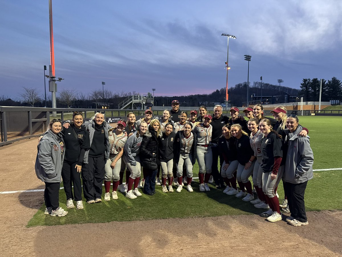 RobertKennedyJr's tweet image. With Cheryl and the BC softball team at UVA. Our niece Zoey plays shortstop.