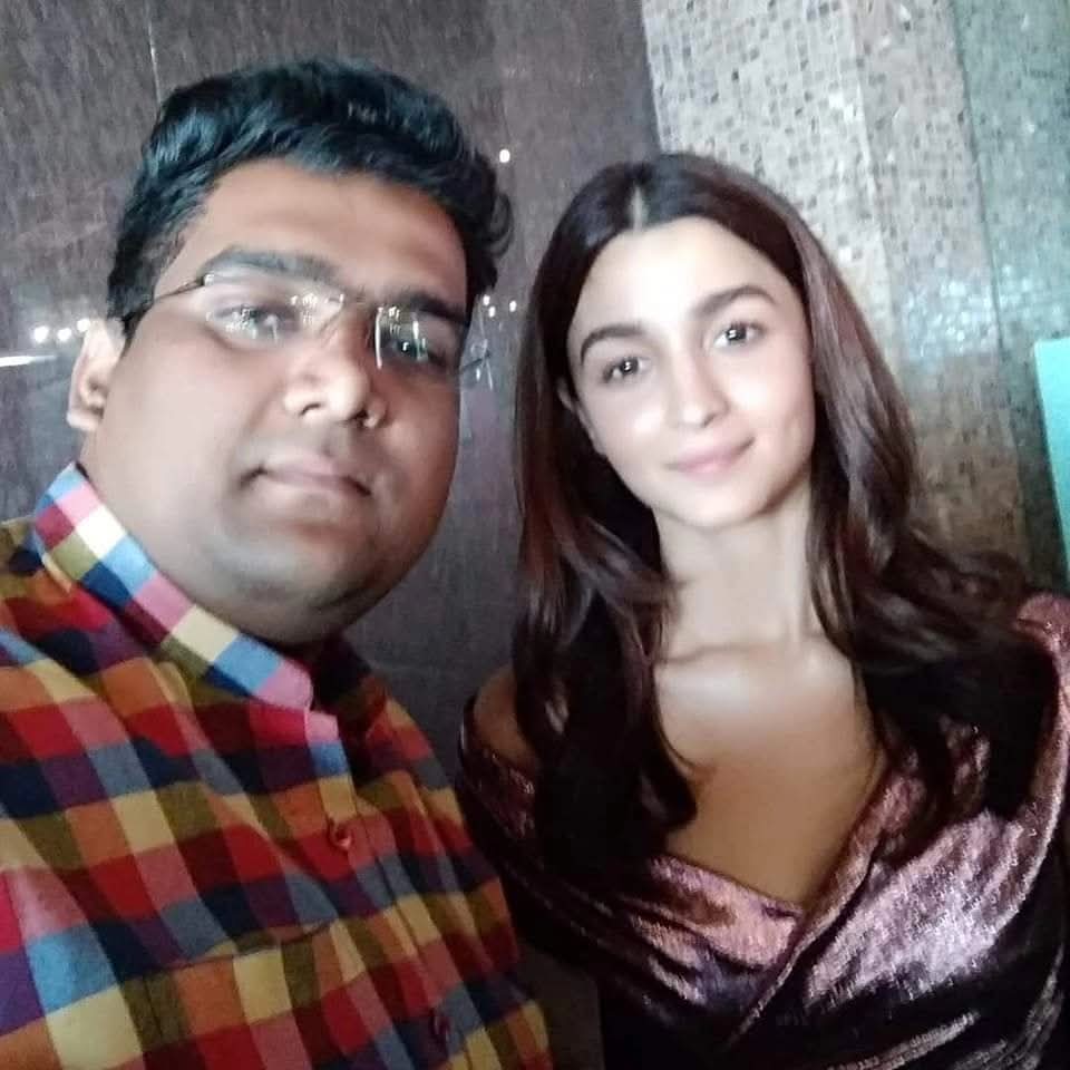 IRBAAZ ANSARI (@irbaazansari) on Twitter photo Wish You Happy Birthday Super Talented Aliaa Bhatt
<a href="/aliaa08/">Alia Bhatt</a>
#aliaabhatt #irbaazansari #thdlive #bollywood #journalist #aliabhatt #HappyBirthdayAliaBhatt #AliaBhatt Wish You Happy Birthday Super Talented Aliaa Bhatt
<a href="/aliaa08/">Alia Bhatt</a>
#aliaabhatt #irbaazansari #thdlive #bollywood #journalist #aliabhatt #HappyBirthdayAliaBhatt #AliaBhatt