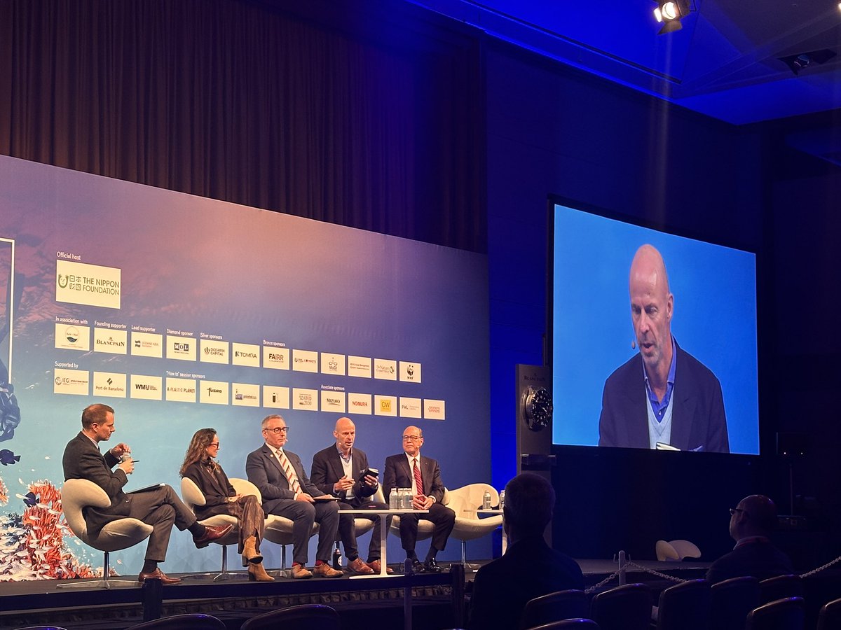 Dan Friess (@danfriess) on Twitter photo Fantastic couple of days at the Economist’s World Ocean Summit!
A lot of people are committed to improving the health of our oceans Fantastic couple of days at the Economist’s World Ocean Summit!
A lot of people are committed to improving the health of our oceans
