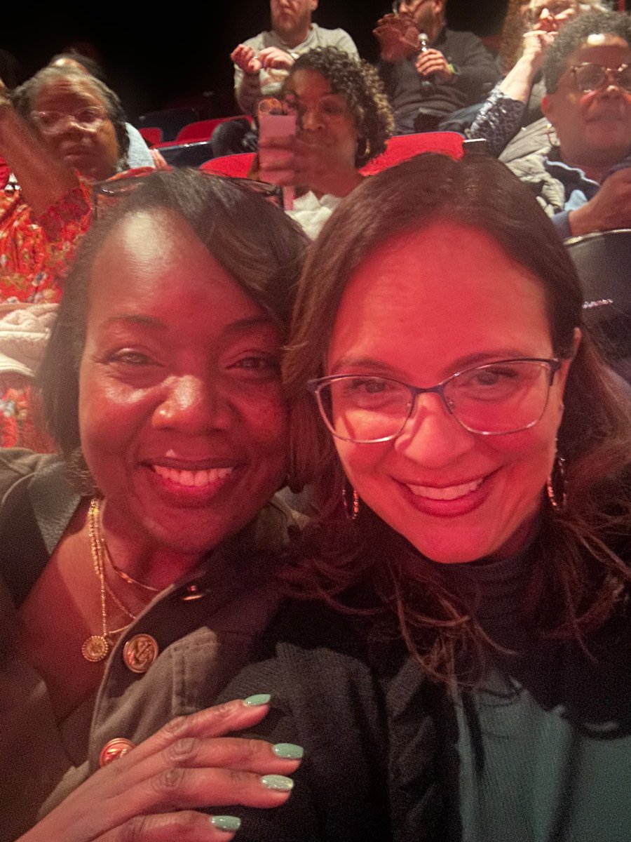 Deans supporting other deans💜
<a href="/FallsChurchHS/">Falls Church HS</a> 
<a href="/FairfaxHSLions/">Fairfax High School</a>