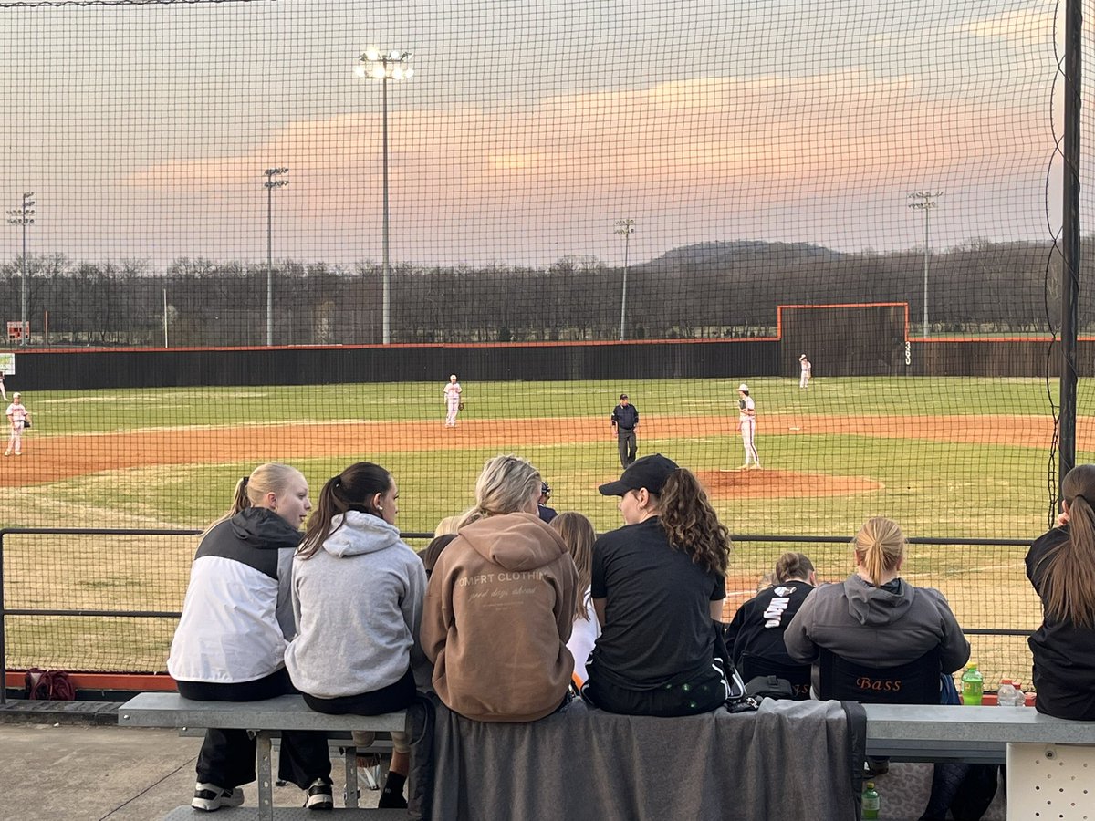 People often ask what makes Richland great?  Well, we say it’s cause we are a family ALWAYS.  

Hours after losing in the final 4, the bulk of the Lady Raiders are here supporting their classmates on the baseball field.