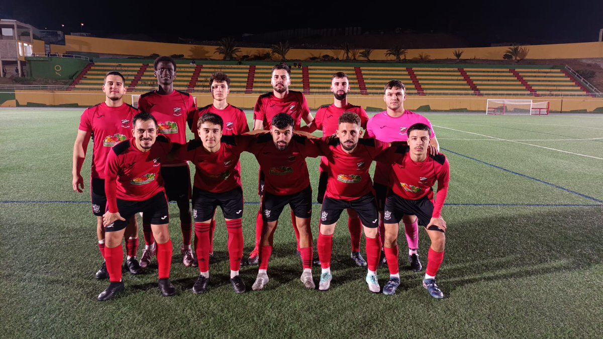 udguia's tweet photo. 📸 Empate del primer equipo, en su encuentro frente al CD San Isidro. ❤️🖤
#volveralacima #udguia #guiaesdeporte https://t.co/lWYGdulFrF