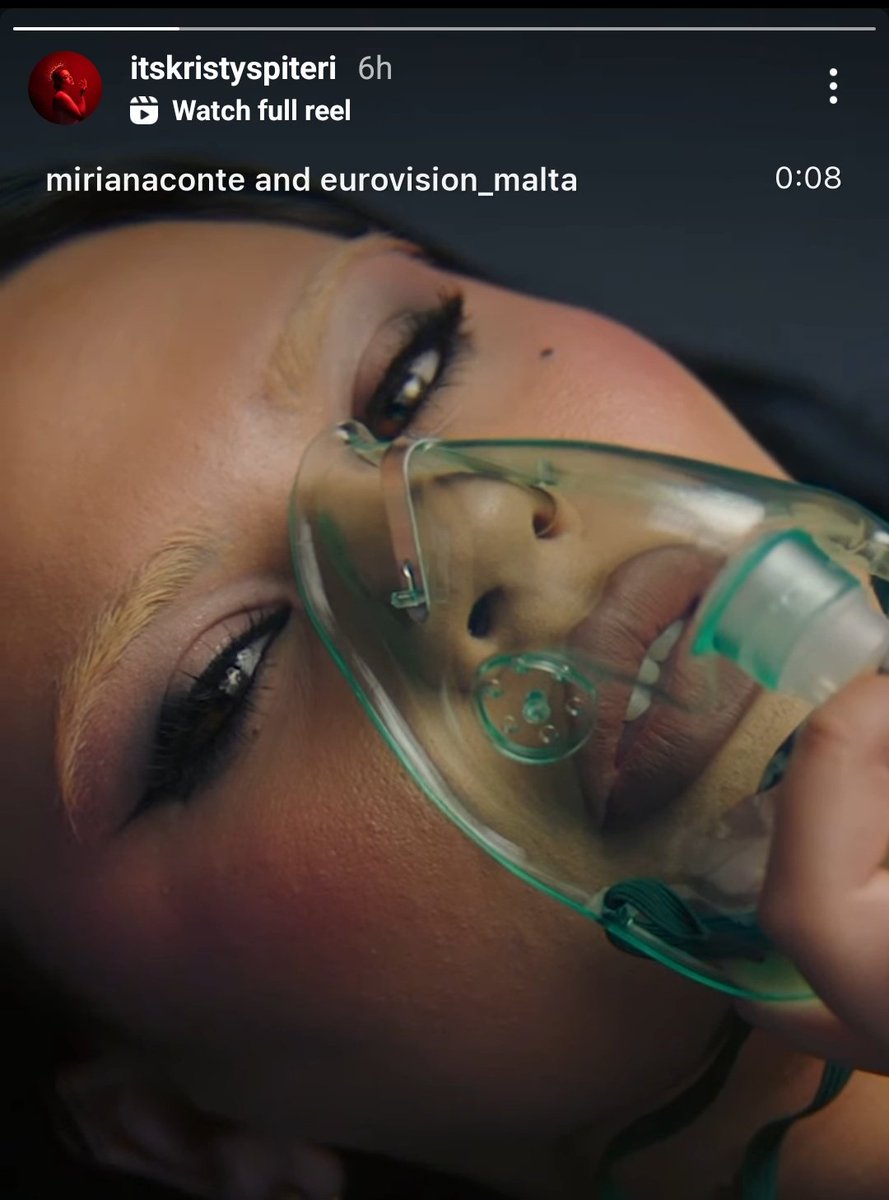 taylorwthelays's tweet image. Here's how nf runner ups should act btw