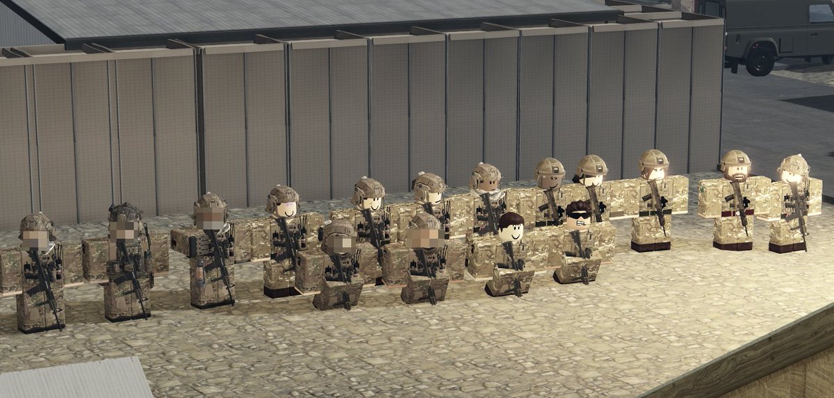 PARAsRoblox's tweet image. 16 Air Assault Brigade deployed to Saydabad District in Afghanistan, destroying the Taliban in the area to attain total domination.   

Utrique Paratus 📷