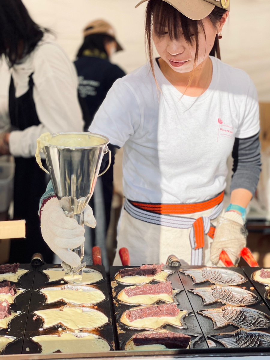 vidacafe_kitami's tweet photo. お久しぶりになってしまいました(*´･人･*)最近はInstagramを使う事がメインになってしまい💦
私たち継続しています★★仕事とは違い趣味？のような、積極的な活動はしていませんが、年に数回４人でワクワク共有しています♪
2025年最初はこちらのイベントへ⬇
みんな大好き生わらび餅♡たい焼き♡ https://t.co/i1Um2Ov9fk