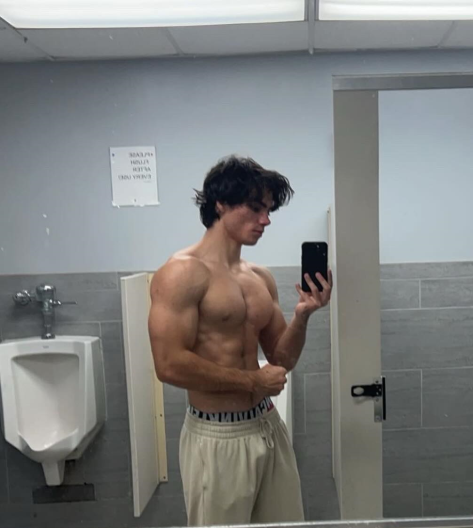 MasterJesse69's tweet photo. I'm back because I need some slaves to pay my bills. The DM IS OPEN PIGS 😈🐖
#findom #cashgod #walletdrain #cashcunt https://t.co/5uKRrmukcE
