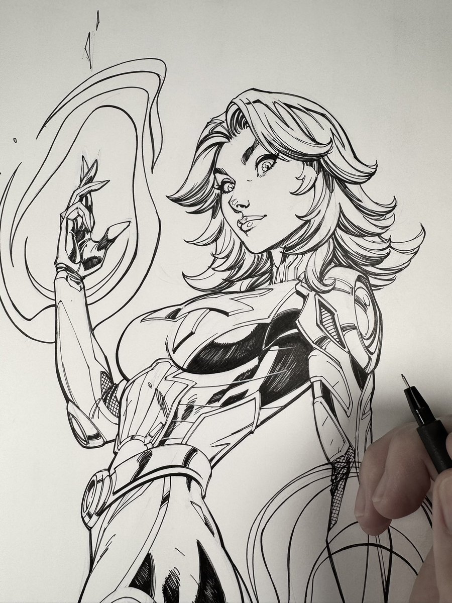 ✏️✒️🫸🫧 Some process shots of my new #MarvelRivals #1 cover featuring #SueStorm #InvisibleWoman. from concept thumbnail to pencils and finally to finished inks.
On sale with 3 others THIS Saturday at 9:00 am PT ONLY at https://t.co/ZS3rIdRibr #marvelrivalsfanart 