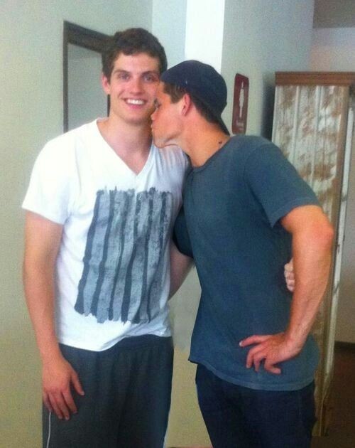 brknbeta's tweet image. &amp;gt;.&amp;gt; i admit nothing.