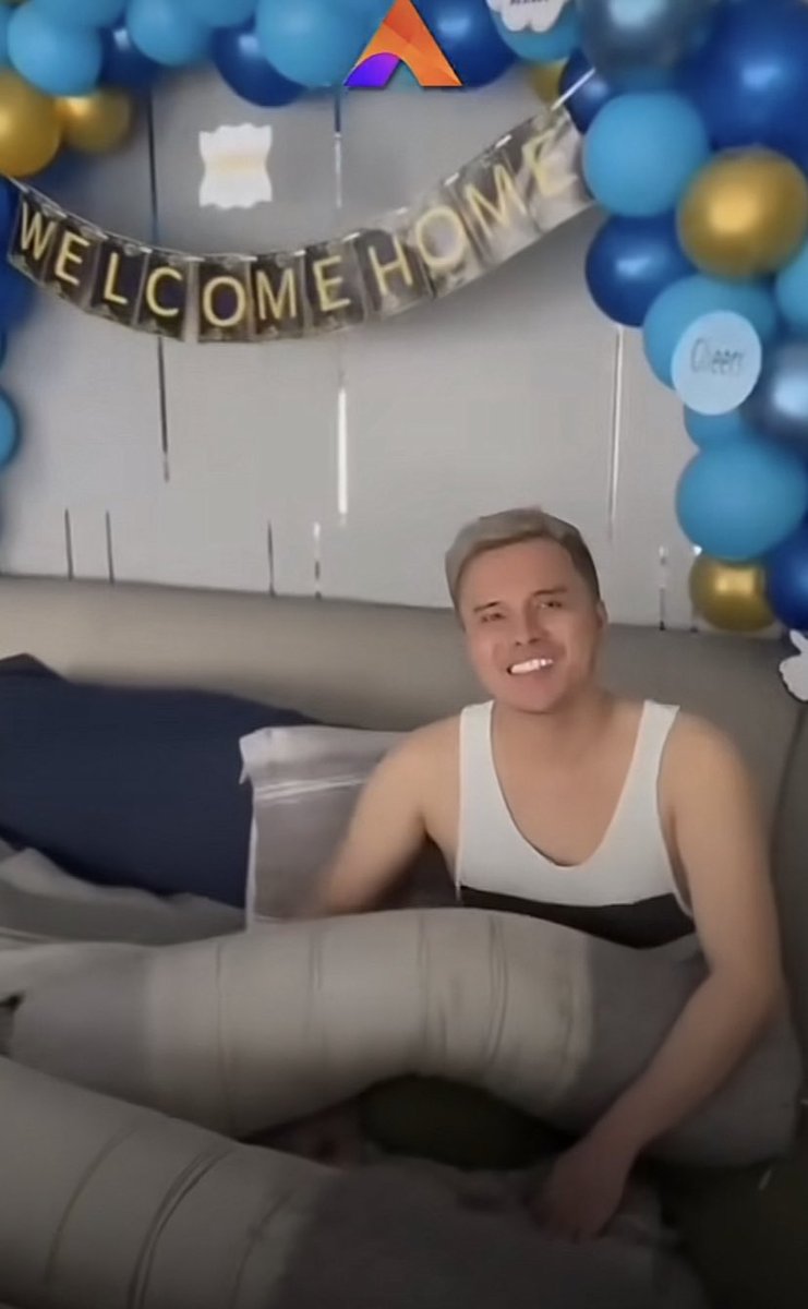 siapa sih yang bilang dr oky bowtie? 🤬 tapi foto ini real ga sih? satu persatu muncul kepermukaan 

insting netijen seakurat itu ya gess