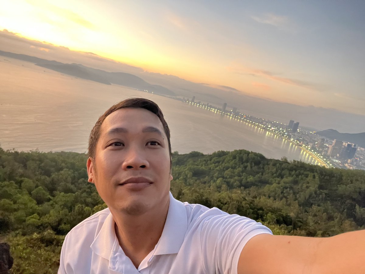 Toanvoanh2024's tweet photo. Hành Trình thay đổi bản thân
Ngày 13: leo 16 phút.
Những bước chân đã nhẹ nhàng hơn, linh hoạt hơn, không còn thở dốc nữa.
Have a nice weekend!!!!!
#kyluat
#leonui
#Mountain
#trekking https://t.co/Bceceo1wbn