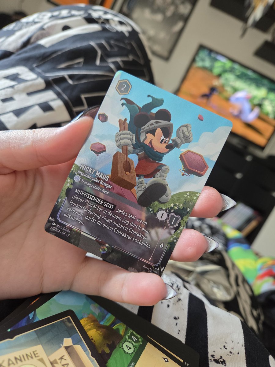 Knatterina tweet media