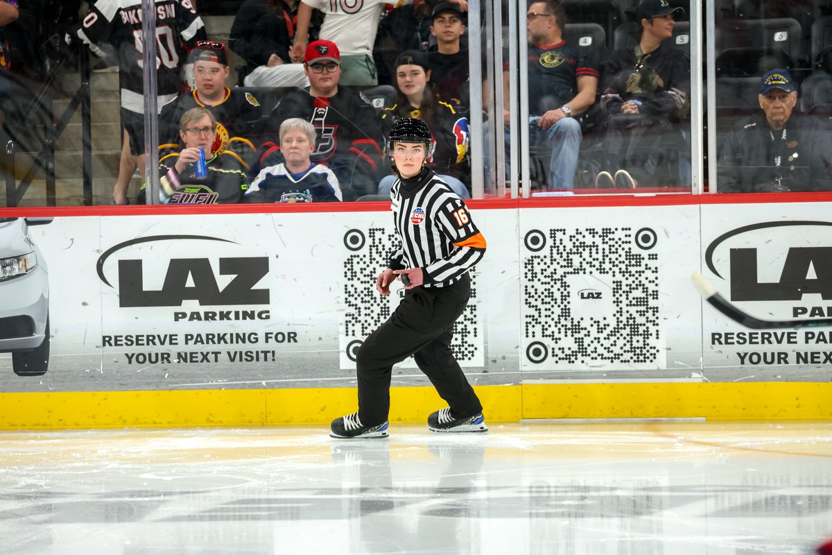 The first female referee in Indy Fuel history, Sydney Harris 🔥