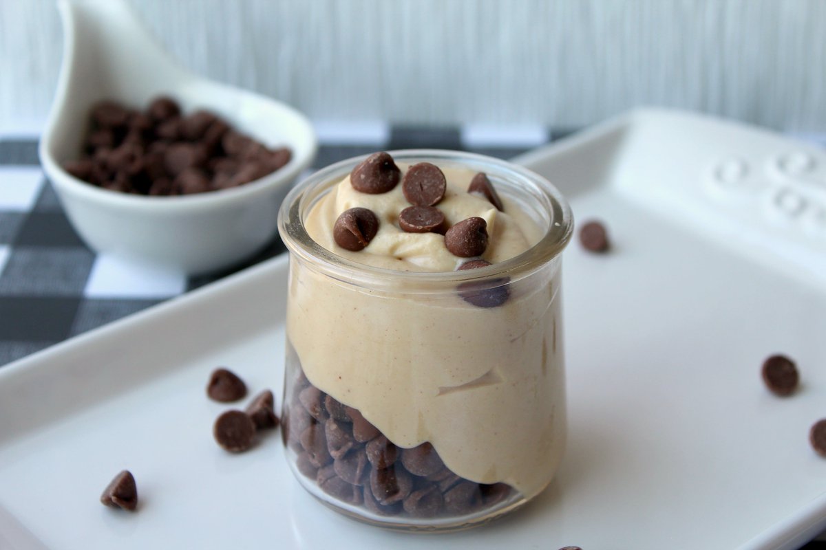 If you're on the hunt for keto desserts, this Keto Peanut Butter Mousse is to-die-for! If keto cheesecake &amp; peanut butter cups had a baby, this would be it!  funhappyhome.com/keto-peanut-bu… #keto #ketorecipes #ketodesserts #ketotreats #chocolate #chocolatepeanutbutter #desserts