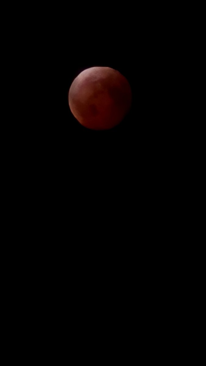 HenryAviles7's tweet photo. Blood Moon Lunar Eclipse🩸🌕 March 13th/14th/2025 Winnipeg,MB🇨🇦 #lunareclipse #bloodmoon #photography #Winnipeg #WPG https://t.co/XB7MHBPTEl