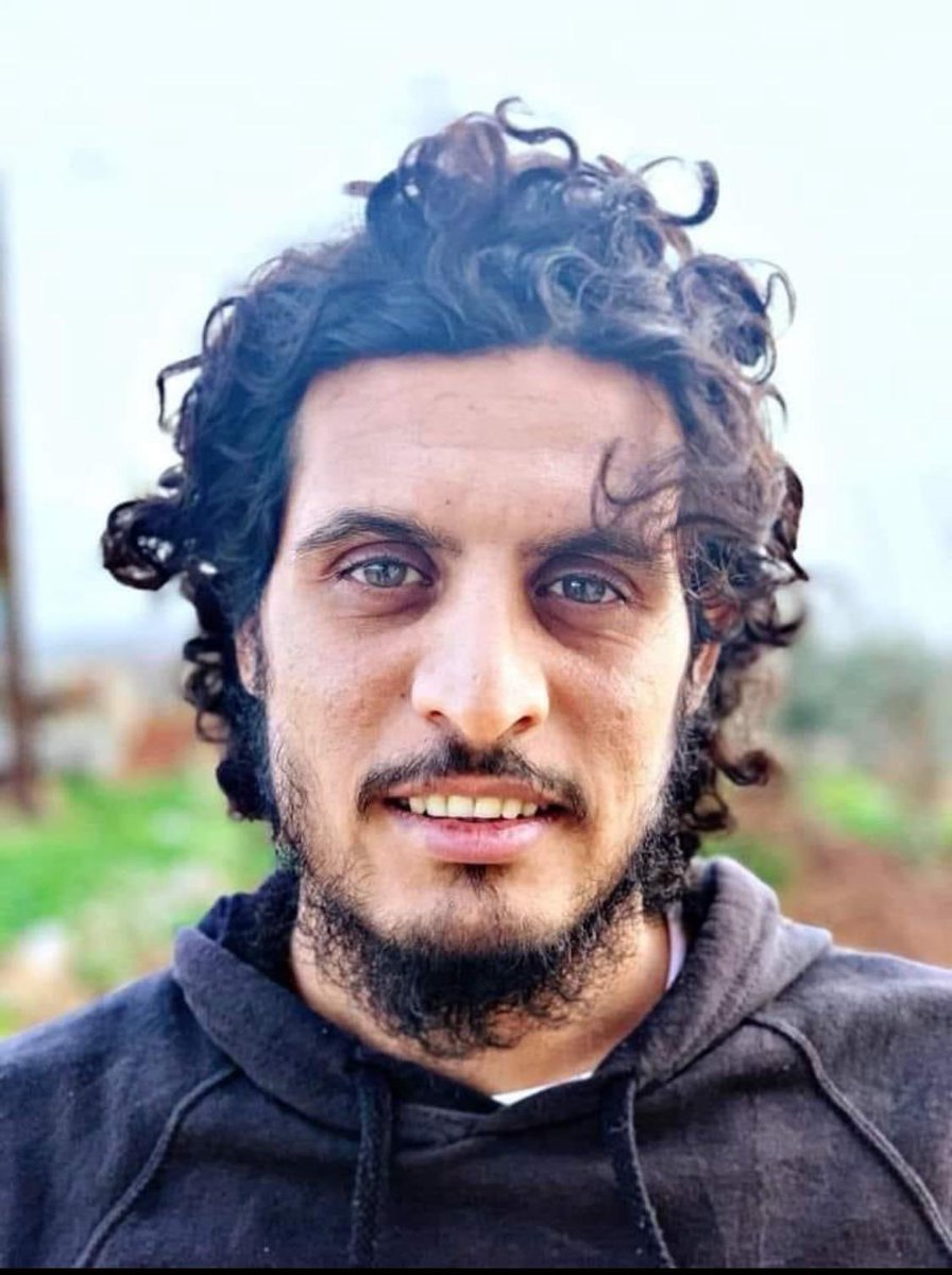 jamelalsaleh0's tweet photo. انتصرت دماؤك يا ساروت انت وكل شهدائنا في المعارك والمعتقلات
انتصرت دماء جراحنا   
انتصرت دموع الثكالى 
انتصر المهجرين الذين ثبتو على عهد الثورة
انتصر الشعب المظلوم 
الحمد والفضل لله دائماً وابداً https://t.co/4yA1K6ZQbj