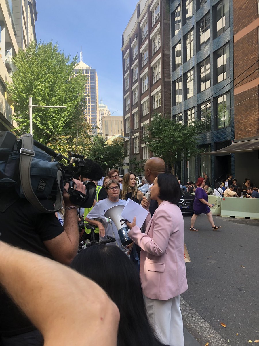 rlong62's tweet photo. @TeachersFed launch of Federal Election campaign. Don’t risk Dutton with Public Schools. Dont vote for Duttons TAFE cuts. #SecureJobs #dontriskdutton @unionsaustralia https://t.co/dKfzZWmZYW