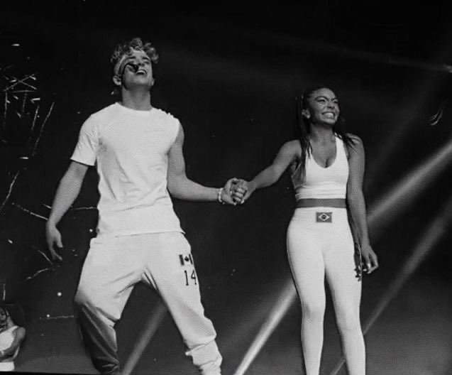 beauanypics's tweet photo. put your hand on top of mine
i’ll show you that you’re not alone https://t.co/dldWbdzlnd