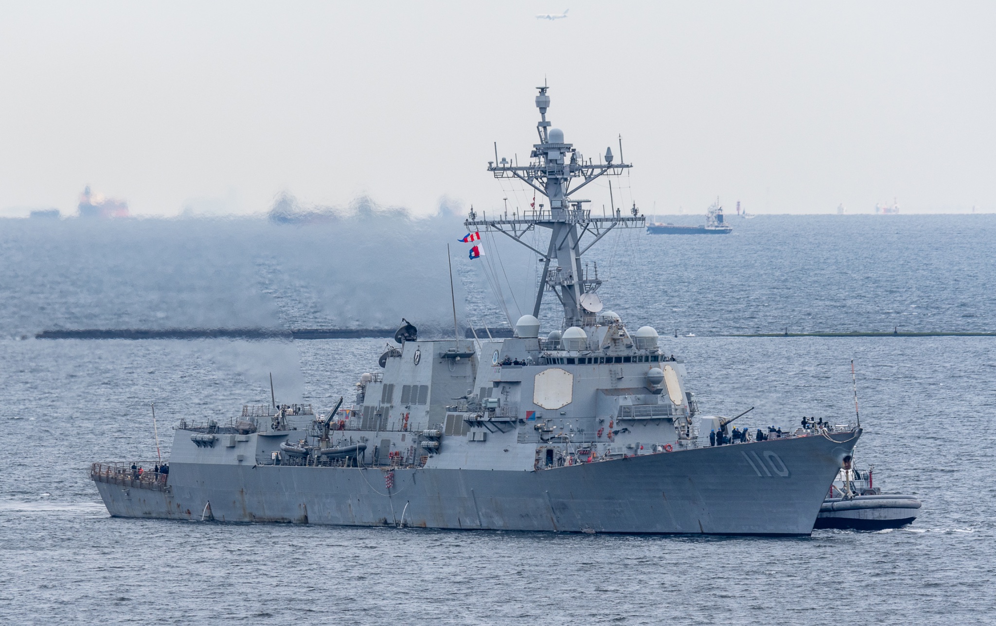 米海軍　ロバートスモールズ 、ウィリアム　P ローレンス　チャレンジ 米海軍 ロバートスモールズ 、ウィリアム P ローレンス チャレンジ