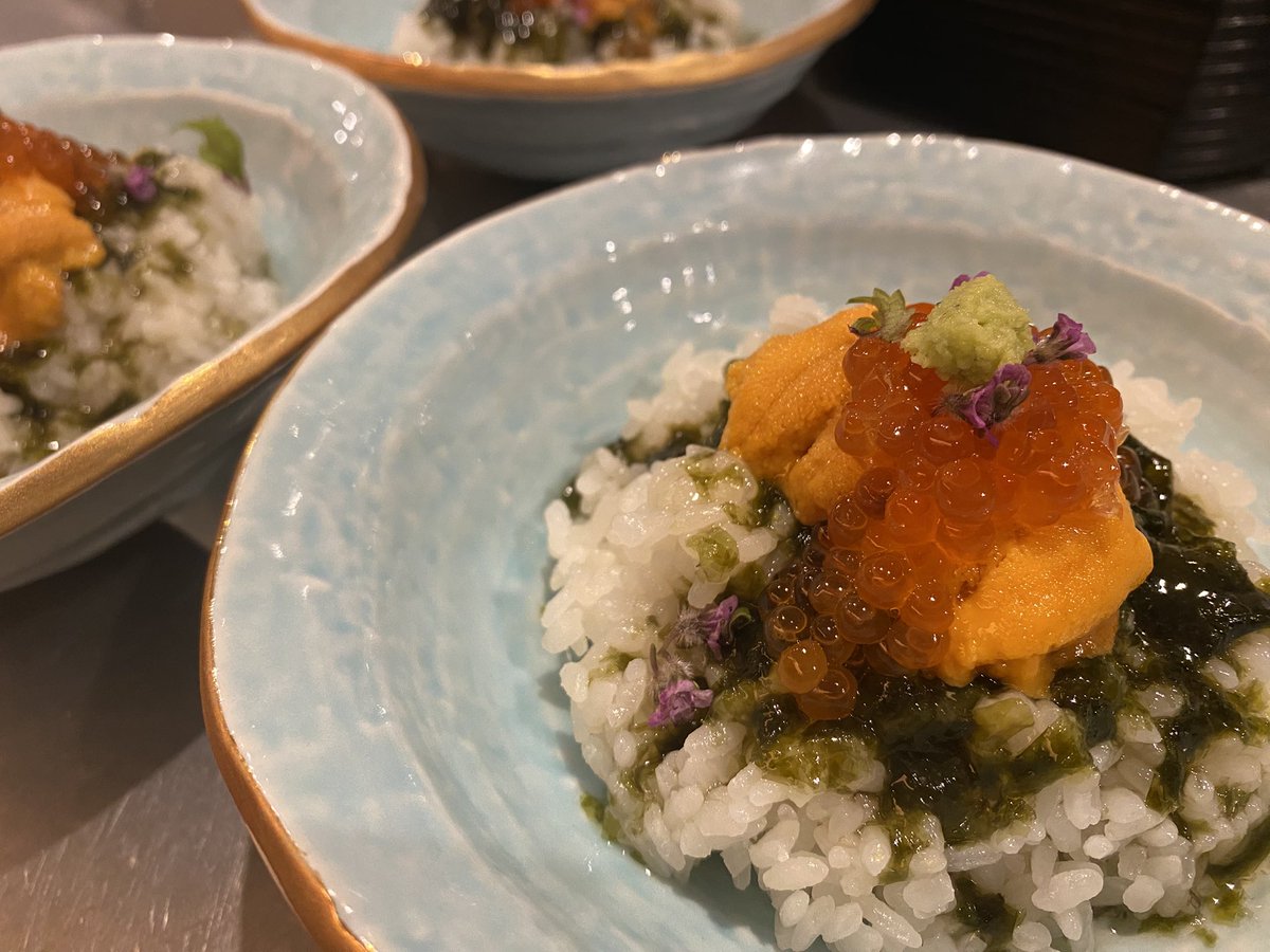 〆におまかせで何かお食事をという事で。

雲丹飯　磯辺餡。

#春日部
#和食
#割烹