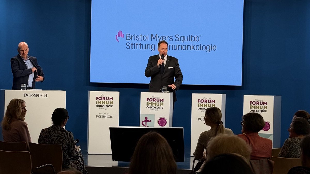 Stiftung_IO's tweet photo. 🚀 Zukunft der Immunonkologie: Wie bleibt 🇩🇪 wettbewerbsfähig?🔥 Schnellere Zulassung durch zertifizierte Zentren?💰 Steigende Kosten – brauchen wir neue Preismodelle?🔬 Forschung stärken, statt Start-ups zu verlieren!📊 Real-World-Daten nutzen für bessere Therapieentscheidungen https://t.co/UFgQPgxtPg