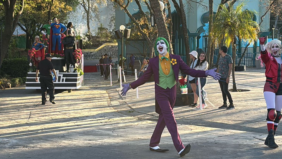 mninoticias's tweet image. #SpringCelebration 25 años @SixFlagsMexico