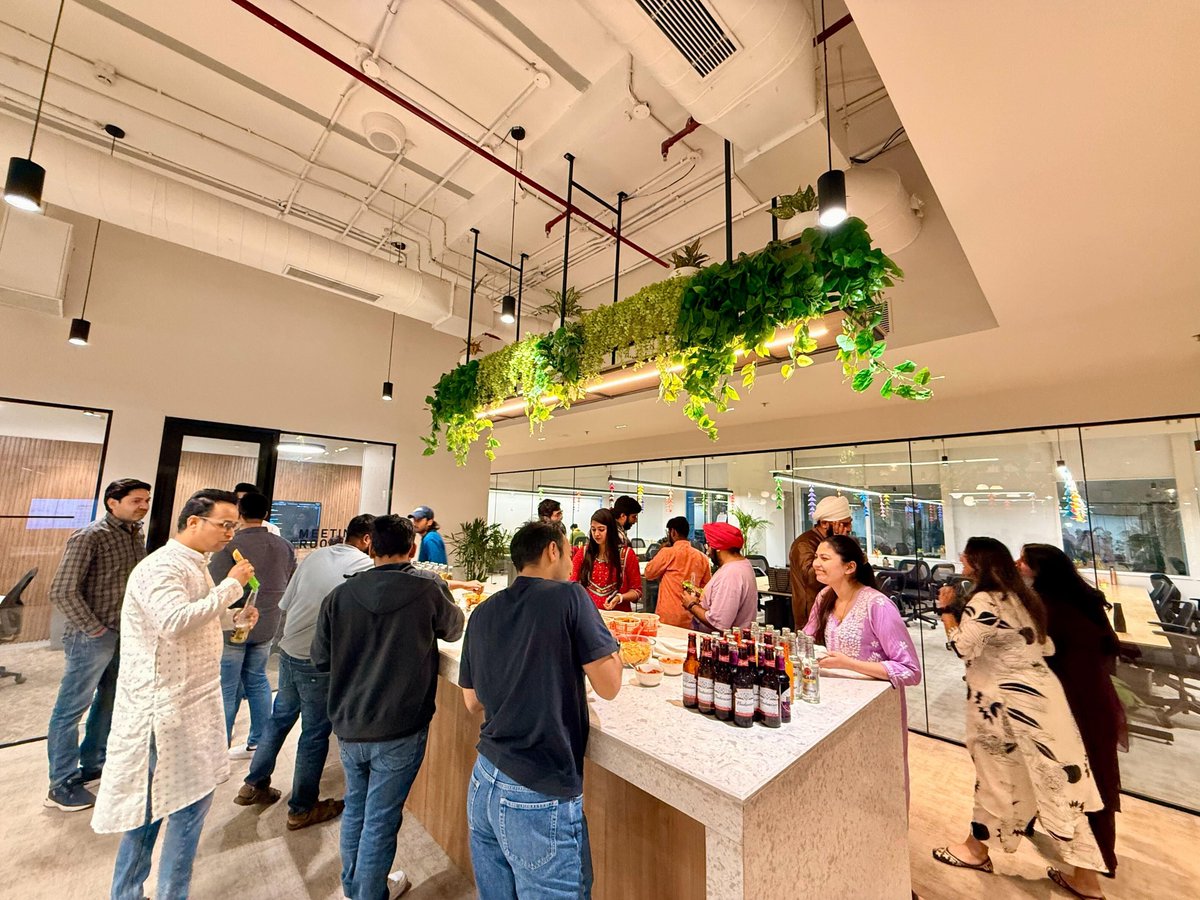 One Impression tweet media