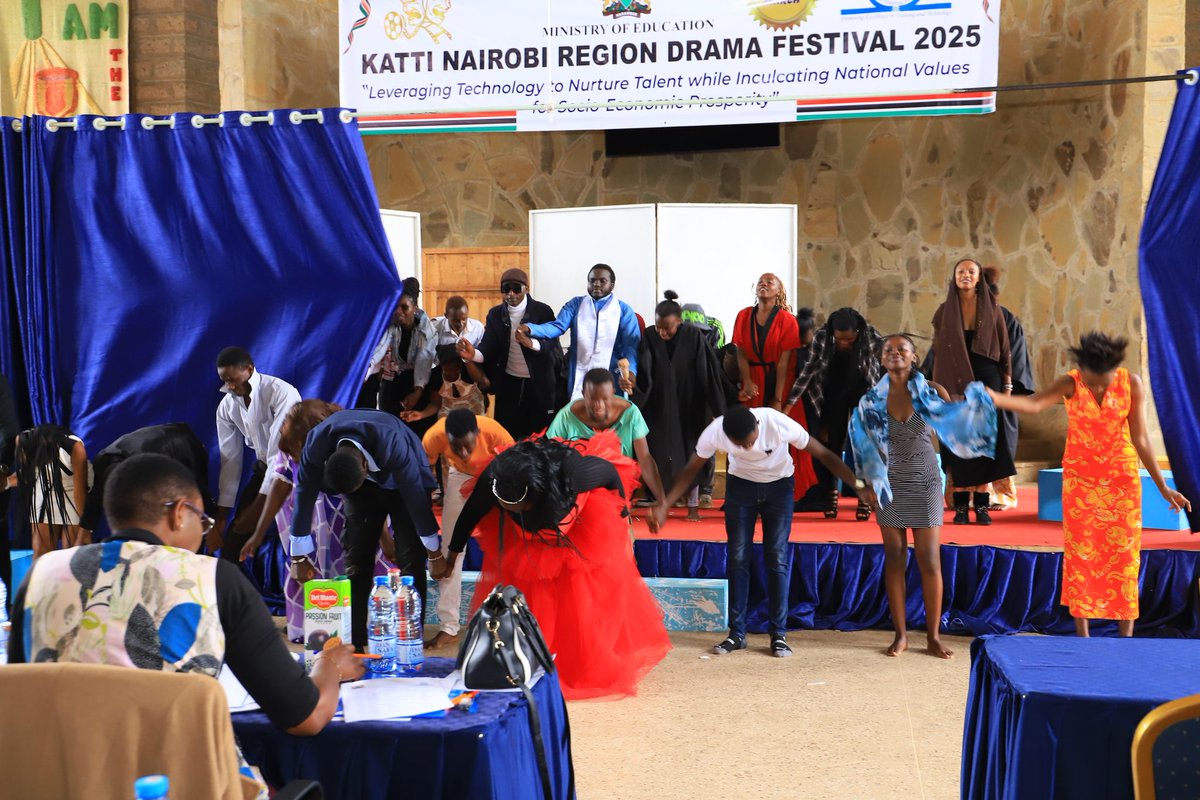 Dante_Detrixx's tweet photo. Good morning,  I staged my play KATTI Nairobi Region drama festivals,  wish us the best today tusipigwe na  butwaa 😄 @amerix 
#ALOLaunch #IamALOconfident Lawson Mathematics #MegaReturnOfJesus Carti https://t.co/IvZbht2ODx