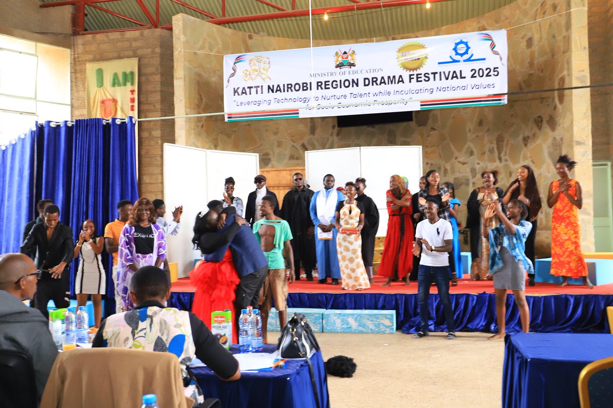 Dante_Detrixx's tweet photo. Good morning,  I staged my play KATTI Nairobi Region drama festivals,  wish us the best today tusipigwe na  butwaa 😄 @amerix 
#ALOLaunch #IamALOconfident Lawson Mathematics #MegaReturnOfJesus Carti https://t.co/IvZbht2ODx