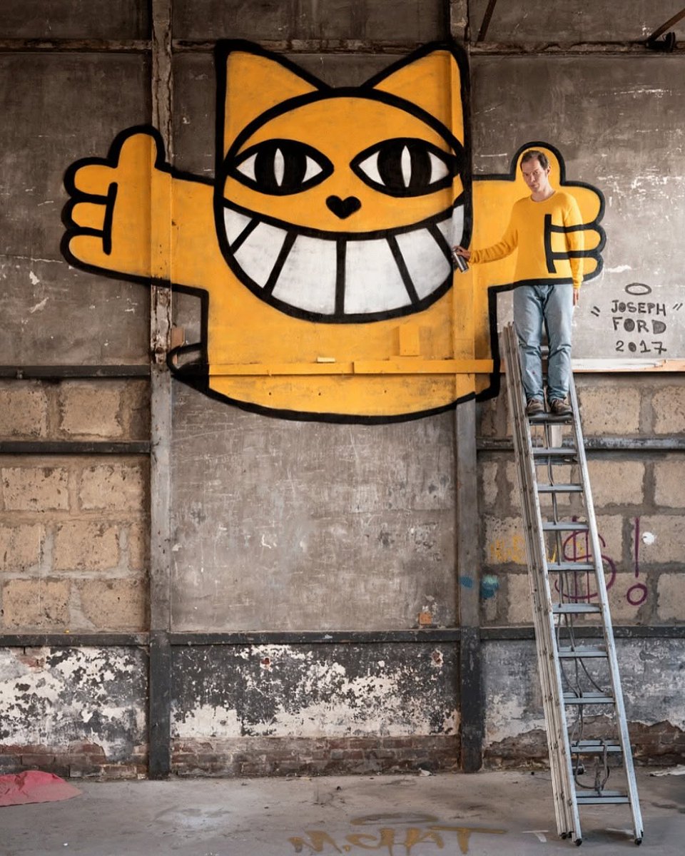 Fotoğrafçı @josephfordphotography , örgü sanatçısı <a href="/ninadoddknits/">Nina Dodd Knits</a> ile iş birliği yaparak, giyen kişileri bulundukları ortama ustalıkla kamufle eden "Invisible Jumpers" serisini yarattı.