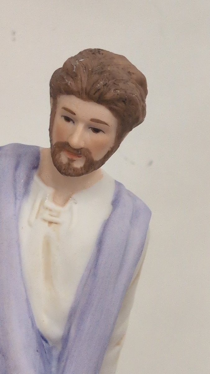 Clearly obi wan walking with younglings although the face looks like Chris Evans