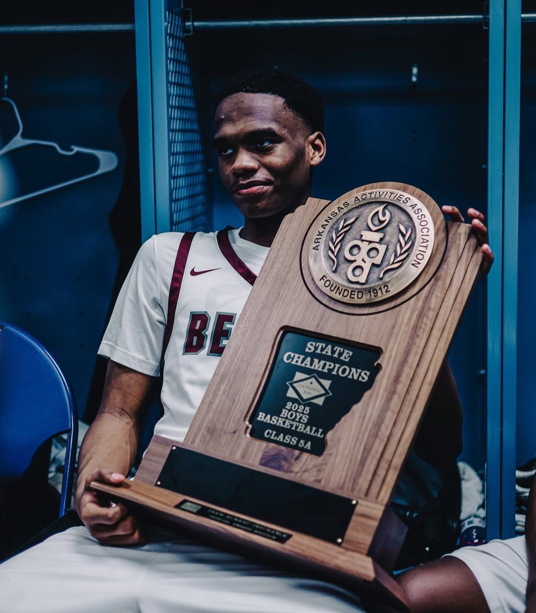 Spratt.aye05 (@sprattaye05) on Twitter photo History made as a starting Freshman 🏆
At Guard 6’6 Freshman Anthony Spratt JR got the win #championship <a href="/GradyMajors/">Grady Majors</a> <a href="/ARHoopScoop/">Kevin McPherson</a> <a href="/VortexSportsARK/">Vortex Sports x Prep Hoops AR</a> History made as a starting Freshman 🏆
At Guard 6’6 Freshman Anthony Spratt JR got the win #championship <a href="/GradyMajors/">Grady Majors</a> <a href="/ARHoopScoop/">Kevin McPherson</a> <a href="/VortexSportsARK/">Vortex Sports x Prep Hoops AR</a>