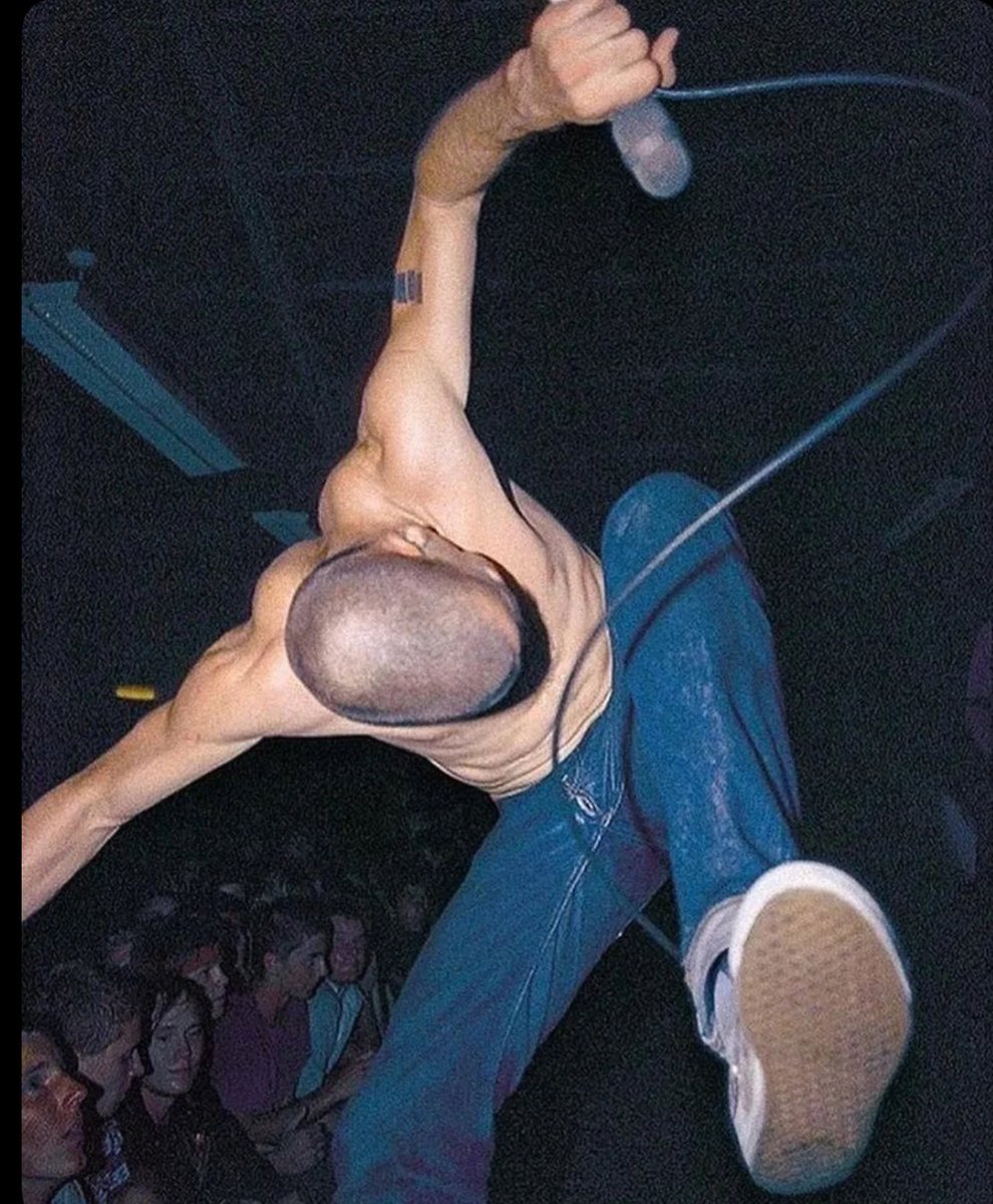 𝗚𝗘𝗡𝗘𝗥𝗔𝗧𝗜𝗢𝗡 𝗢𝗙 𝗦𝗖𝗔𝗥𝗦 (@rocknrollscars) on Twitter photo 