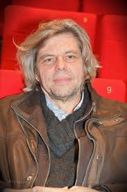 merlinpapin3's tweet photo. .@FredOL69007 On souhaite un Bon Anniversaire au réalisateue et scéanriste #EricBesnard qui a 61 ans on lui doit

Délicieux
Le Goût des Merveilles
Les Choses Simples
Cash
Louise Violet
L'Esprit de Famille
600 Kilos d'or Pur
Mes Héros
Le Convoyeur
Made in France https://t.co/S18fCmwYkC