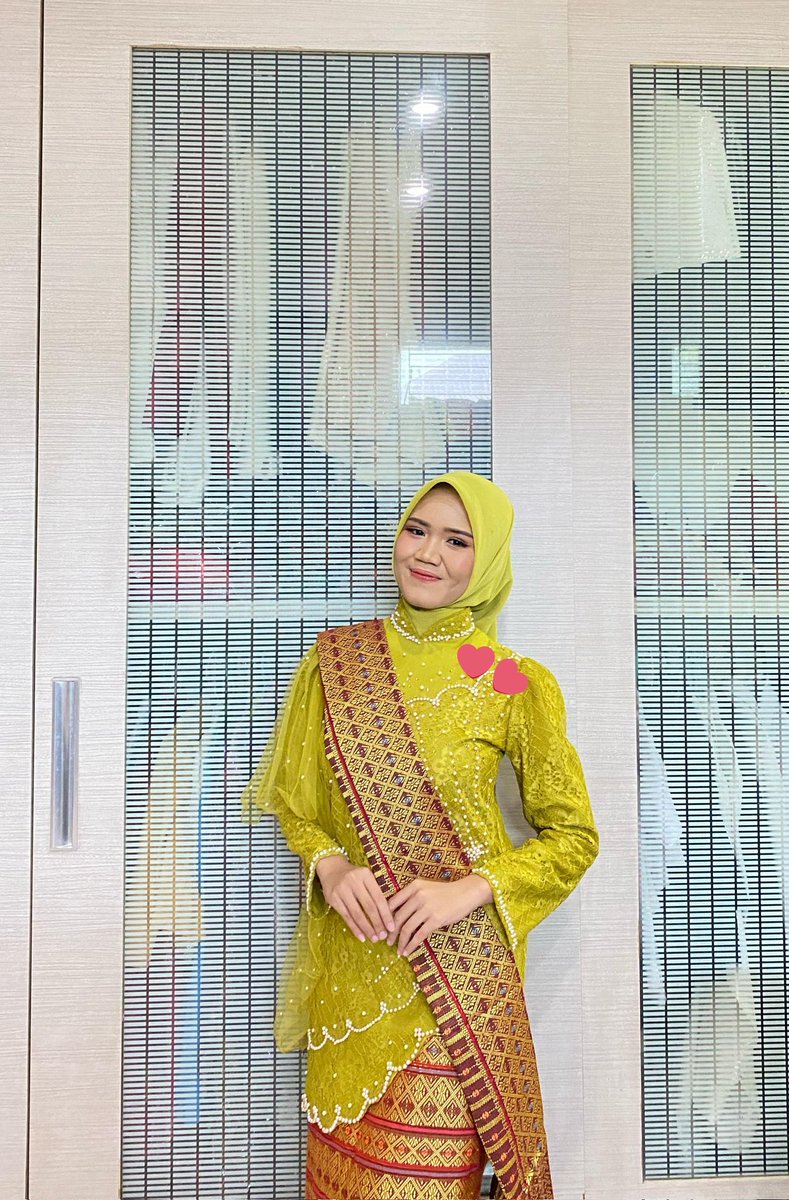 duws. 🦋 tweet media