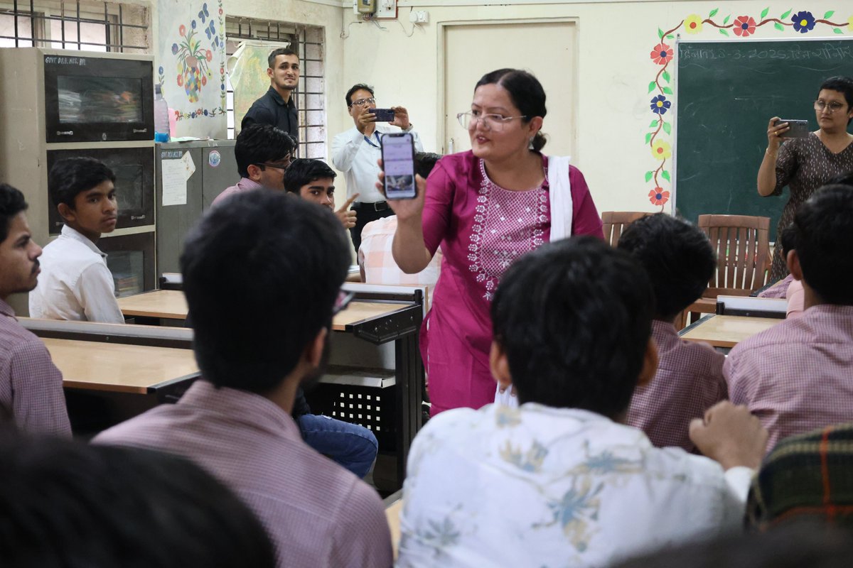 DeafCanindia's tweet photo. #DeafCanFoundation
#NHDC
#ISL
#DeafEducation
#InclusiveLearning
#SignLanguage
#Empowerment
#EducationForAll
#BreakingBarriers
#Bhopal https://t.co/IkQAjRRLJU
