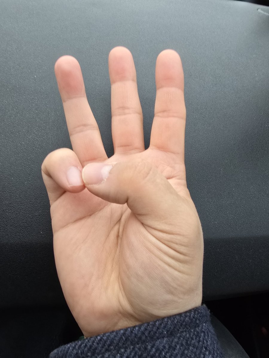 msynergy_net's tweet photo. On the way to the Netherlands by car, Watcher Node!
#maxsiemens #mscryptoprofi #crypto #WatchersEverywhere #WatcherNode #blockchain https://t.co/MukDwwHC0j
